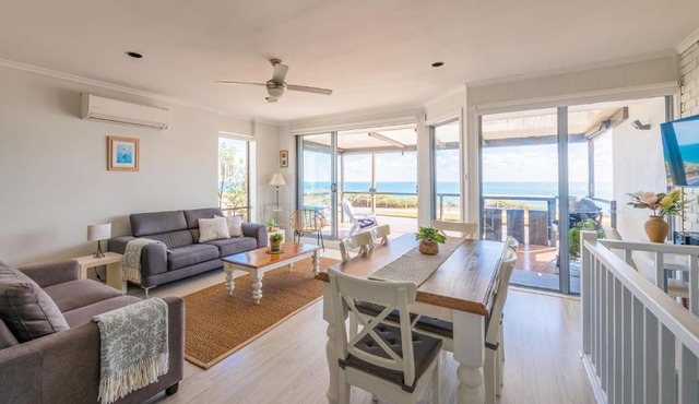 Port Willunga Ocean Views Beachhouse