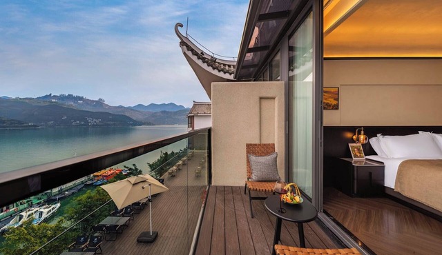 PORTAL ART HOTEL