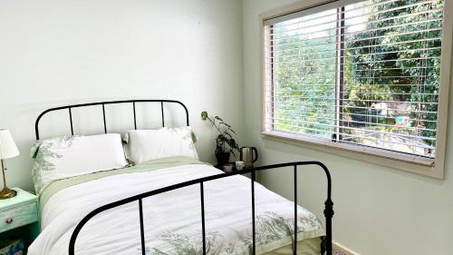 Private bath garden view guest room pet friendly