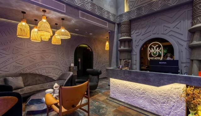 PYNT HOTEL 8