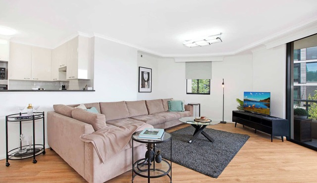 Pyrmont Escape - Prime Location, Pool and Parking