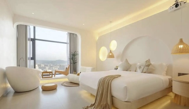 QianYue Hotel