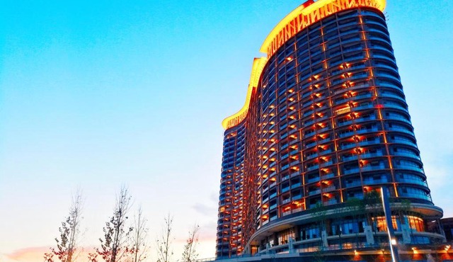 Qingdao Mangrove Tree Resort World - Red Coral Hotel