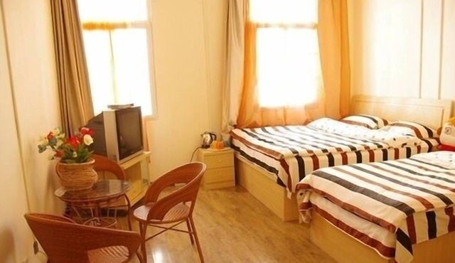 Qingdao Yuezhu Topic Hostel
