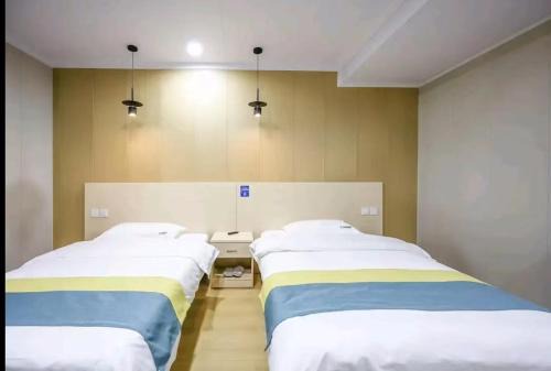 QiQiaoWu Fashion Hotel Beijing Xinfadi Subway Station
