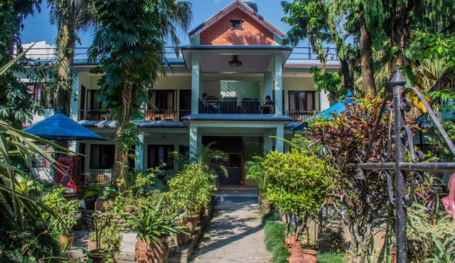 Quaint Property in Lakeside