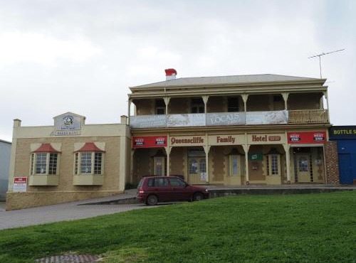 Queenscliffe Hotel