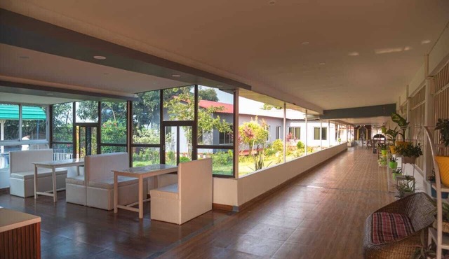 RAJ GARDEN RESORT