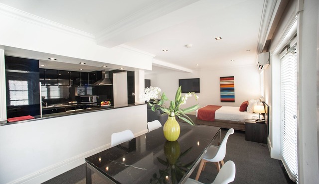 Ramada Hotel & Suites Sydney Cabramatta
