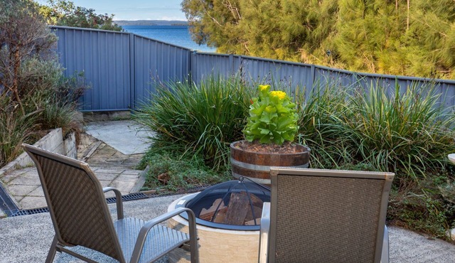 Reflections - Pet Friendly Waterfront
