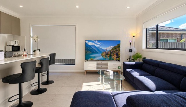 Relaxing Two-Level Retreat in Austral, NSW