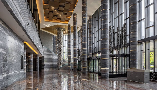 Renaissance Guiyang Hotel