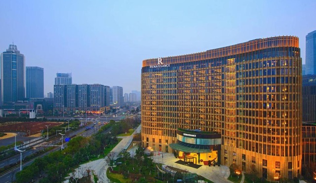 Renaissance Nanjing Olympic Centre Hotel
