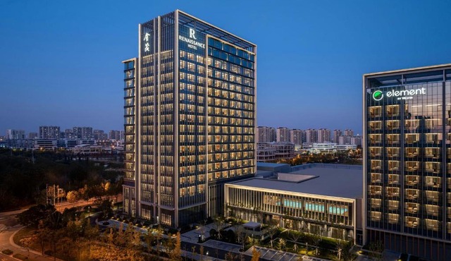 Renaissance Qingdao Hotel