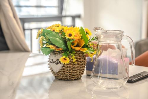 Returning Home-Two Bedroom LOFT-Family Travel-Cooking Available-Wanda Mall-Nanning College-Fantawild ASEAN Mythology-Qingxiu Mountain-Lengtang Village-Qianhai Life Insurance Hospital