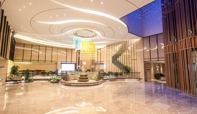 Rising Dragon International Hotel