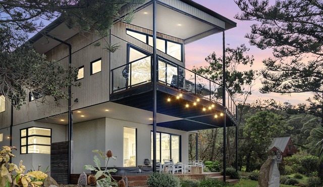 'Rockpool' - Amazing Ocean Views w/Direct Beach Access