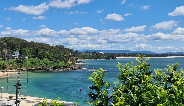Rockpool Beach House - AMAZING views