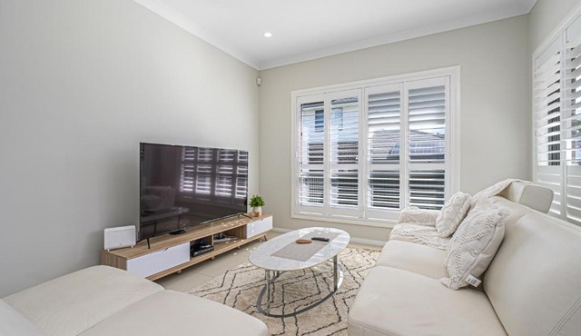 Rousehill Sweet Spacious 4BR Quiet House
