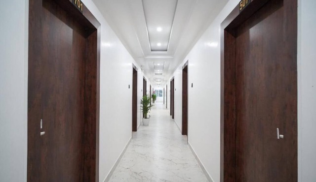 Royal Majestic Lodge