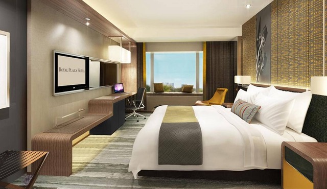 Royal Plaza Hotel