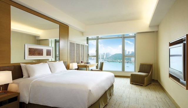 Royal View Hotel