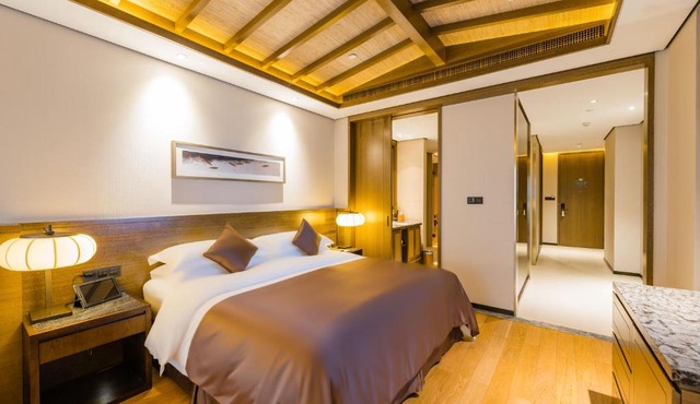 S&N Zhejiang LinHai International Hotel
