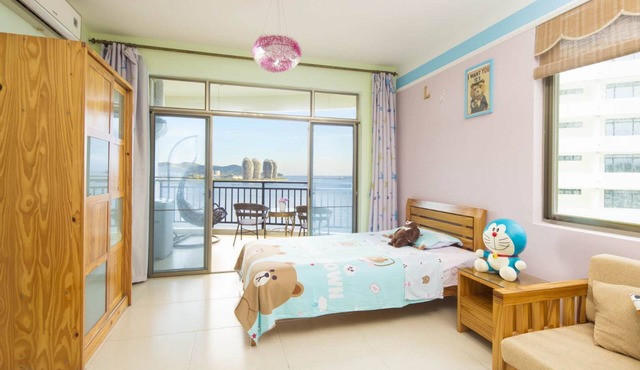 Sanya Ninety Steps Seaview Apartment