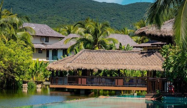 Sanya Yalong Bay Villas & Spa