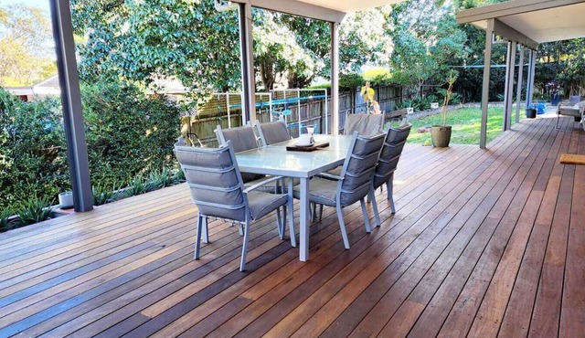 Secluded, entire single storey family home in beautiful Hornsby Heights