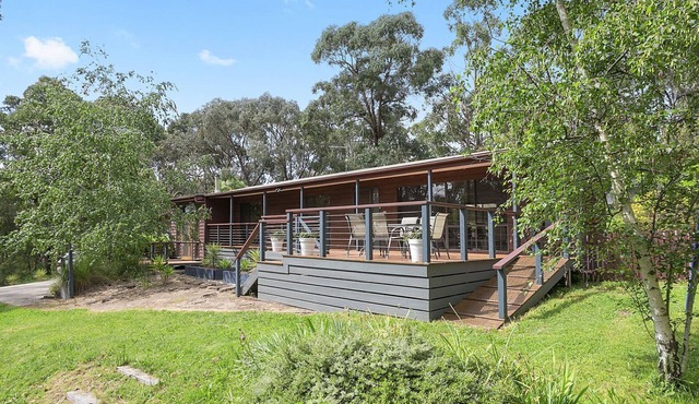 Serenity@ Daylesford - wood-fire - aircon - wifi - Netflix