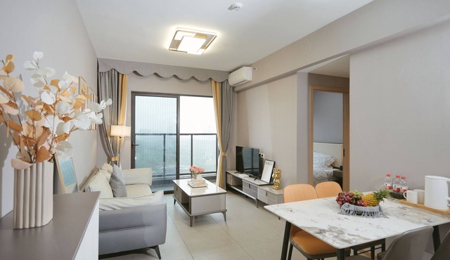 Serveyou Hotel - Free Airport Pickup Service & Free Canton Fair Shuttle Bus