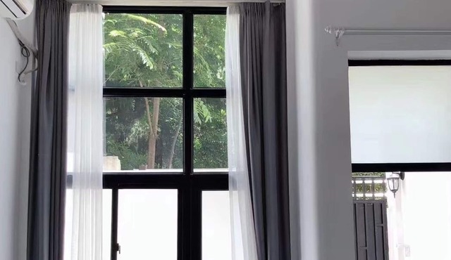 Shanghai downtown Garden Apartment near spots