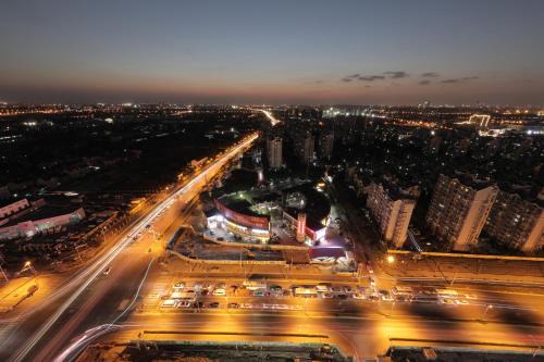 Shanghai Hills & Wanda Side Spacious Stay Close to Metro Line 18