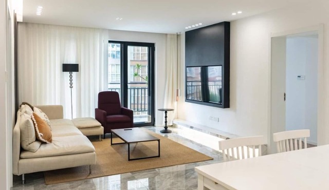 Shanghai Jing'an Art Pavilion-Large 3Bedrooms South-north Direct Sunny House
