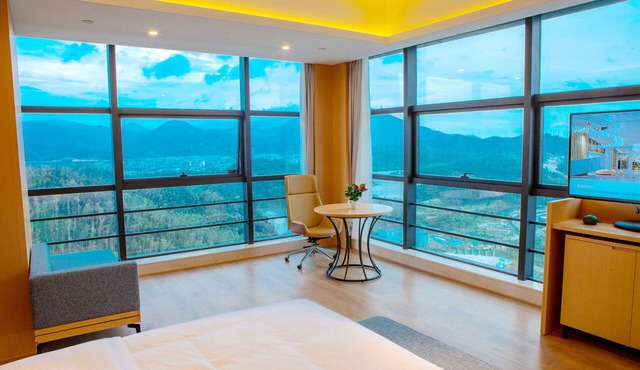 Shenzhen Yating Fengnian Hotel