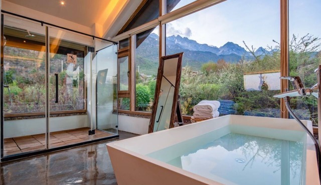 ShujiayuluVillafound Jade Hotel