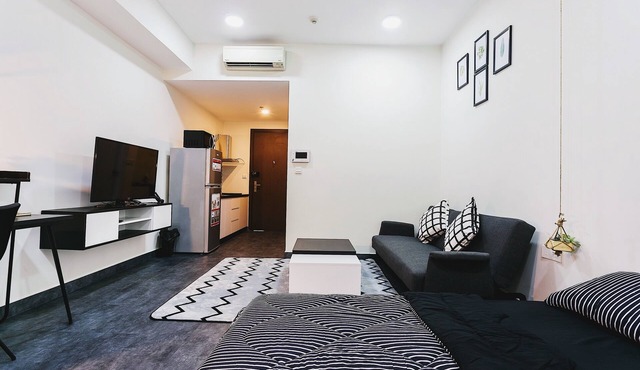 Soleil Saigon ★Pool Deluxe Studio 5' to Center ★Urban View