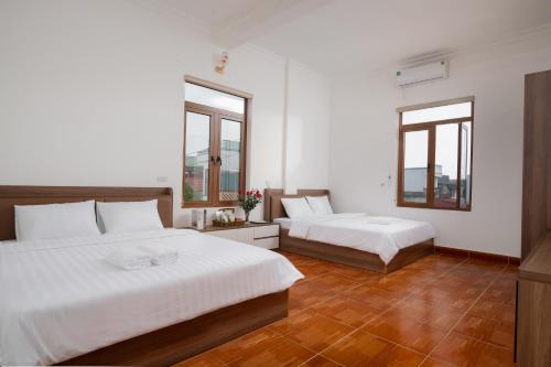 South Star Hotel
