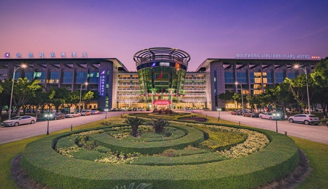 Southern Airlines Pearl Hotel