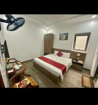 SOUTHGATE HOTEL