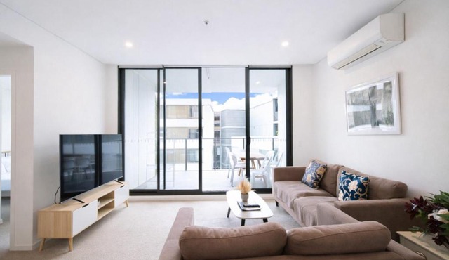 Spacious cozy2BR close to OlympicPark free carpark