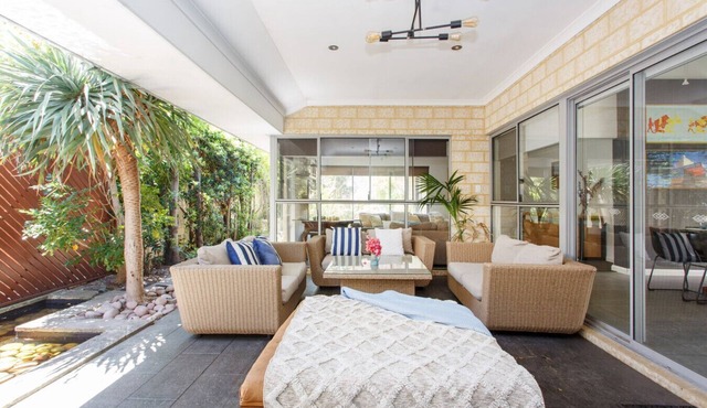 Spacious Hampton House - South Fremantle
