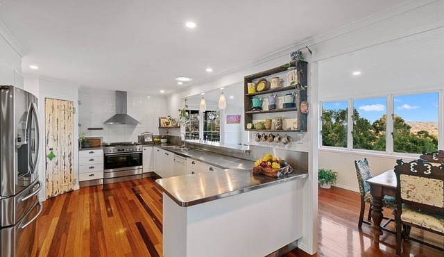 Spacious Hinterland Property Gatherings near Montville sleeps 28