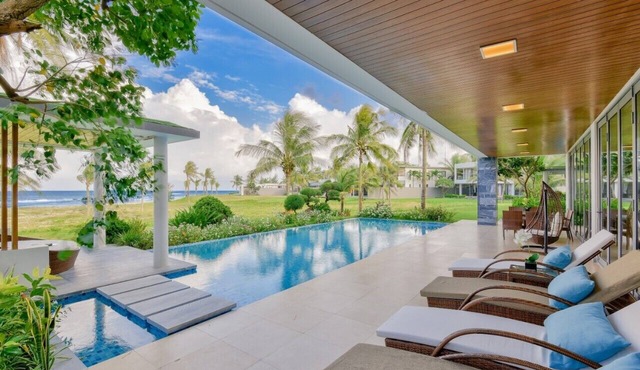Spacious PoolVilla in 5 Star Resort near the beach
