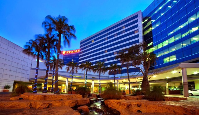 Stamford Plaza Sydney Airport Hotel & Conference Centre