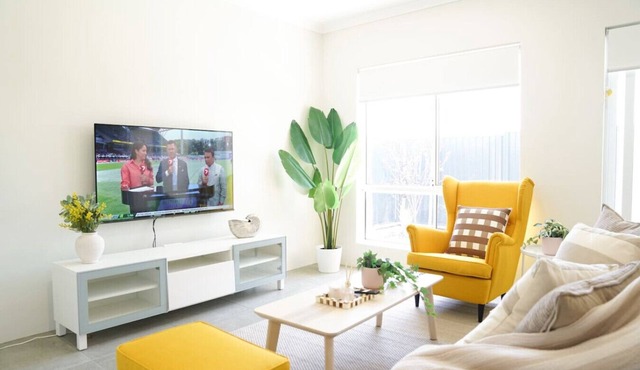 StayAU 5BRM Idyllic Retreat for Families in Perth