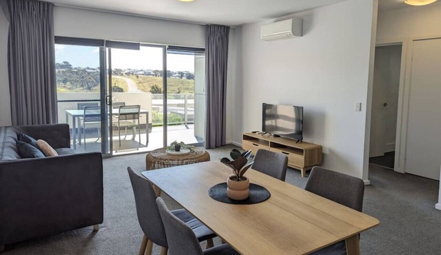 Stromlo Strong! 2bd 1br @Wright