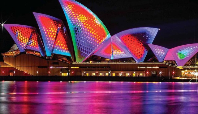 STUNNING SYDNEY HOME 7