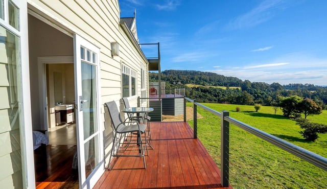 Stunning views, great walks,self contained unit